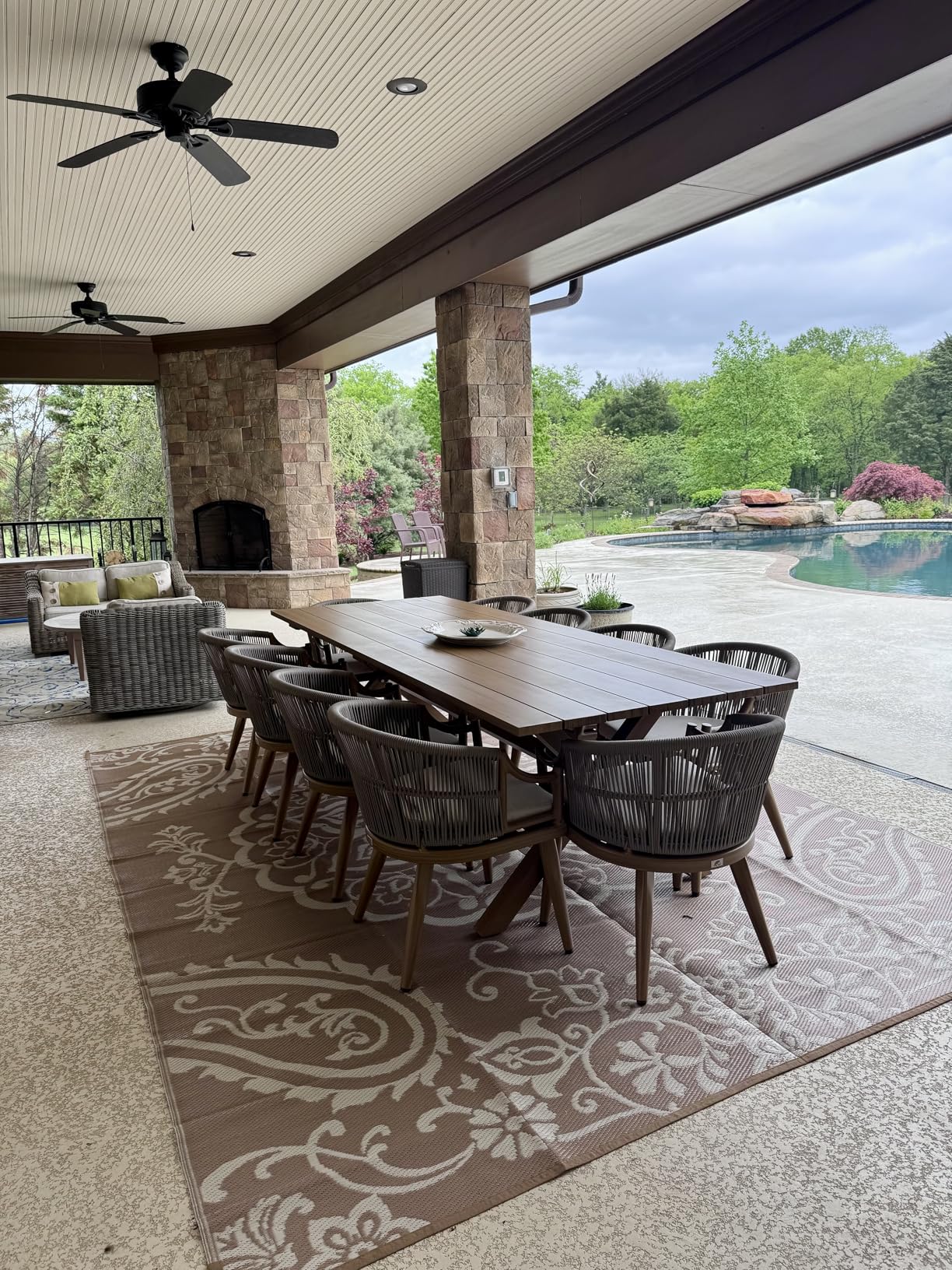 PURPLE LEAF Outdoor Dining Set for 10 All Weather Wicker Patio Dining Set with Hand-Woven Rattan Swivel Dining Chais and Rectangular Aluminum Table for Garden Deck Backyard Kitchen Customer Review PURPLE LEAF Outdoor Dining Set for 10 All Weather Wicker Patio Dining Set with Hand-Woven Rattan Swivel Dining Chais and Rectangular Aluminum Table for Garden Deck Backyard Kitchen - Customer Photo 2