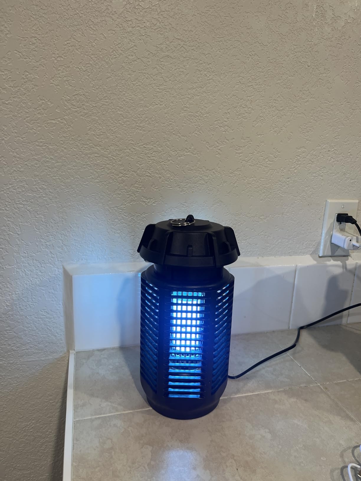 LiBa Electric Bug Zapper, Outdoor & Indoor Insect Killer with Switch â 4000V Powerful Grid, 20W Extra Brightness IPX4 Waterproof Mosquito Repellent Outdoor, Fly Traps for Backyard Patio Customer Review LiBa Electric Bug Zapper, Outdoor & Indoor Insect Killer with Switch â 4000V Powerful Grid, 20W Extra Brightness IPX4 Waterproof Mosquito Repellent Outdoor, Fly Traps for Backyard Patio - Customer Photo 1