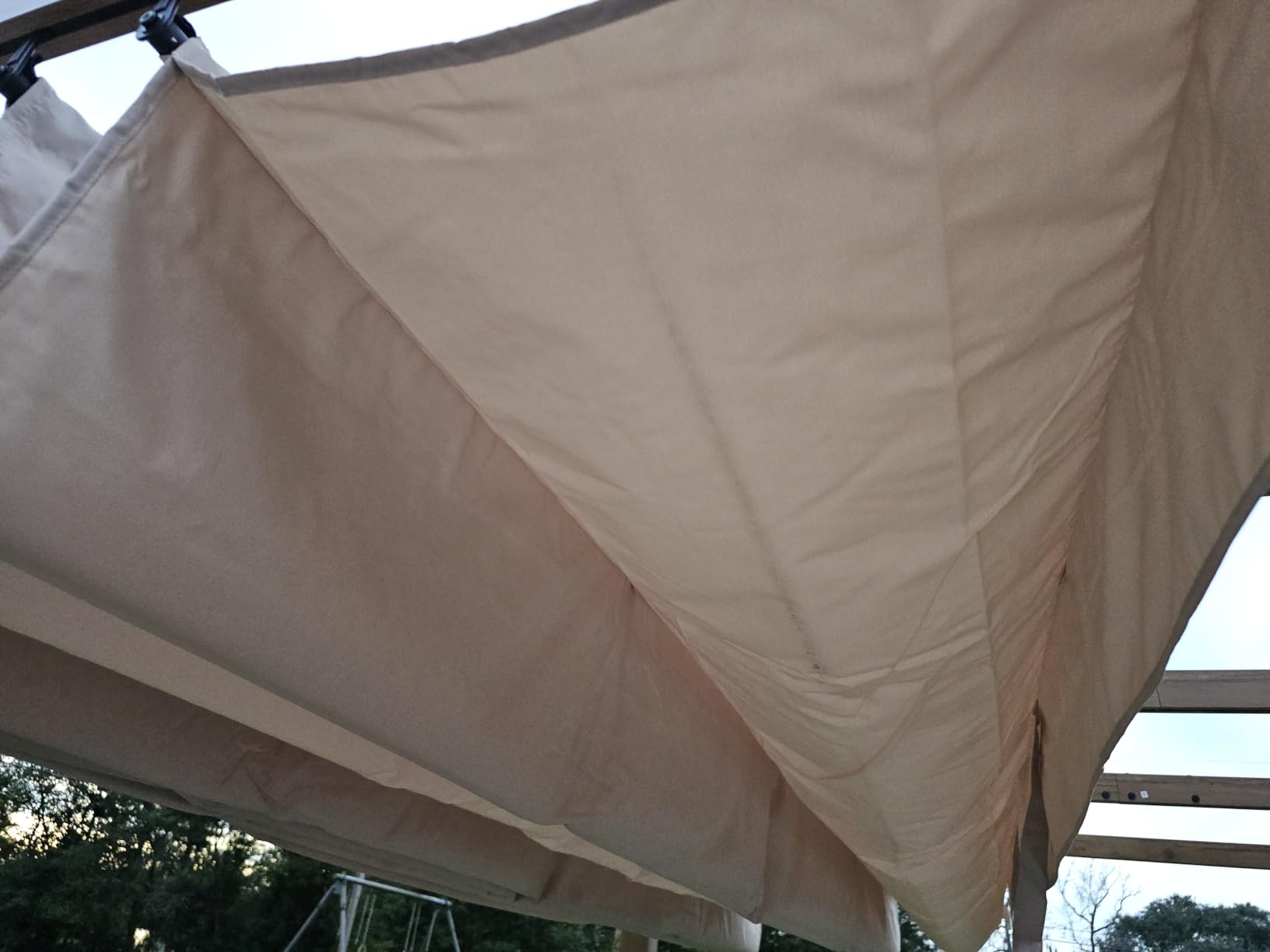 GarveeLife 10 x 13 ft Wood-Grain Aluminum Pergola Outdoor Pergola with Retractable Canopy Sun Shade Shelter for Garden Patio Backyard Deck - Beige Customer Review GarveeLife 10 x 13 ft Wood-Grain Aluminum Pergola Outdoor Pergola with Retractable Canopy Sun Shade Shelter for Garden Patio Backyard Deck - Beige - Customer Photo 1