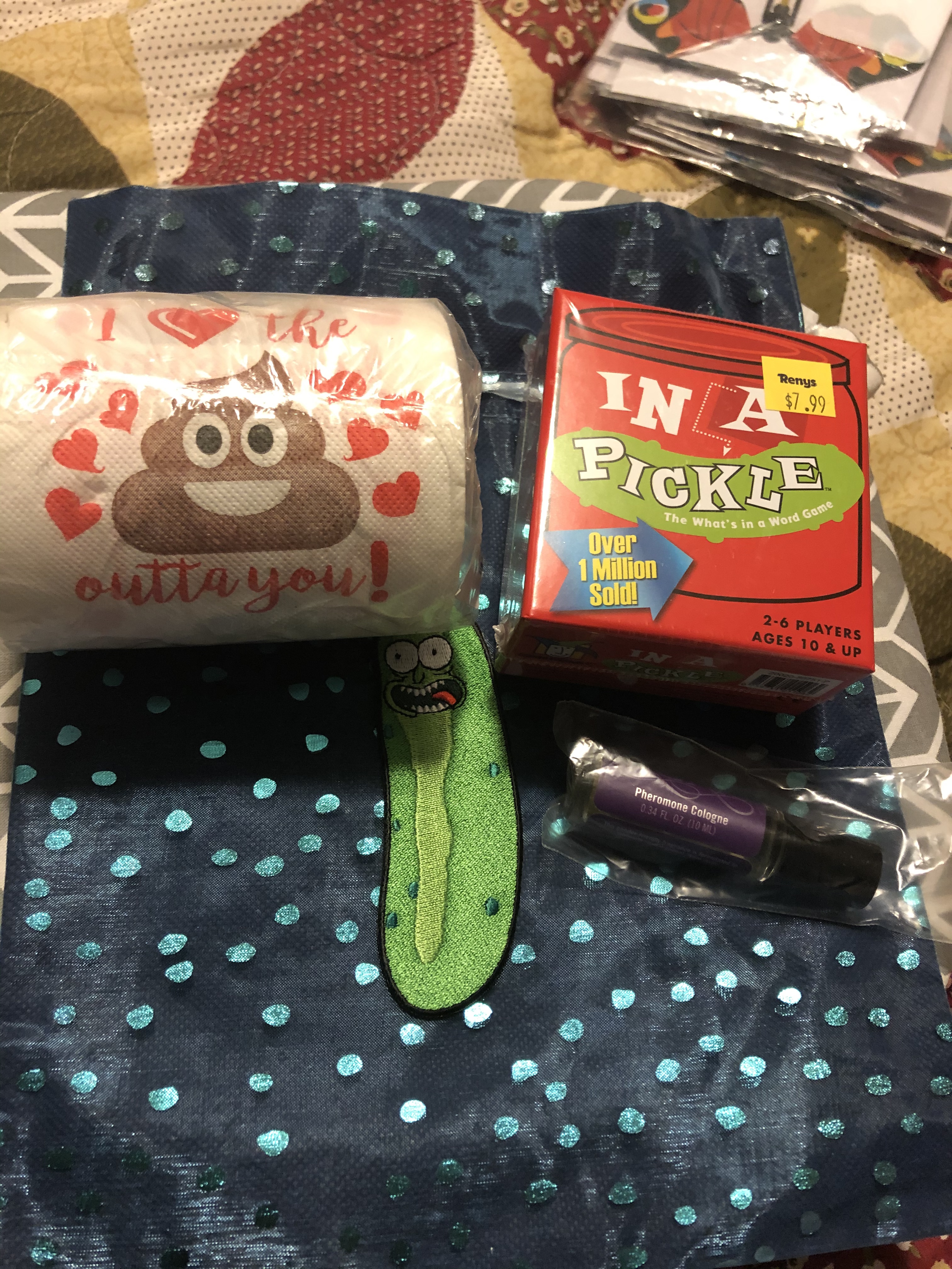 Archie McPhee Yodeling Pickle: A Musical Toy customer photo 2