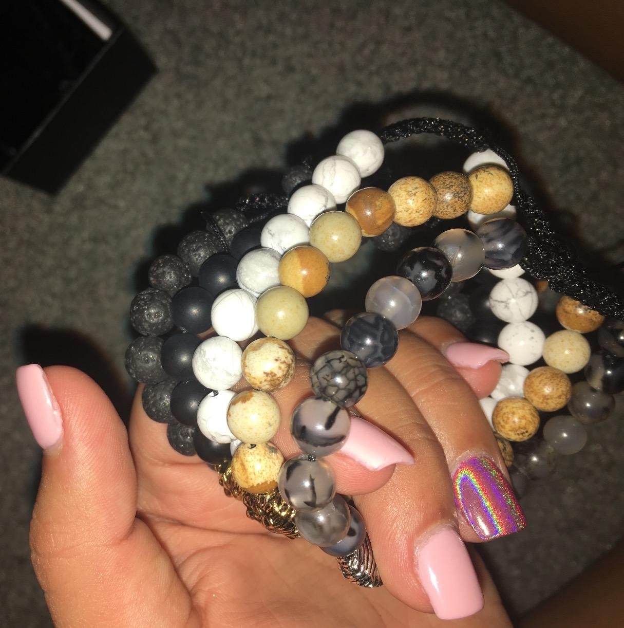 Jovivi 5 Pcs 8mm Handmade Natural Stone Bead Bracelets for Men Women Adjustable Lava Rock/Matte Agate/Picture/Dragonstone Lion Head Gemstone Beaded Bracelet Set Essential Oil Anxiety Jewelry customer photo 1