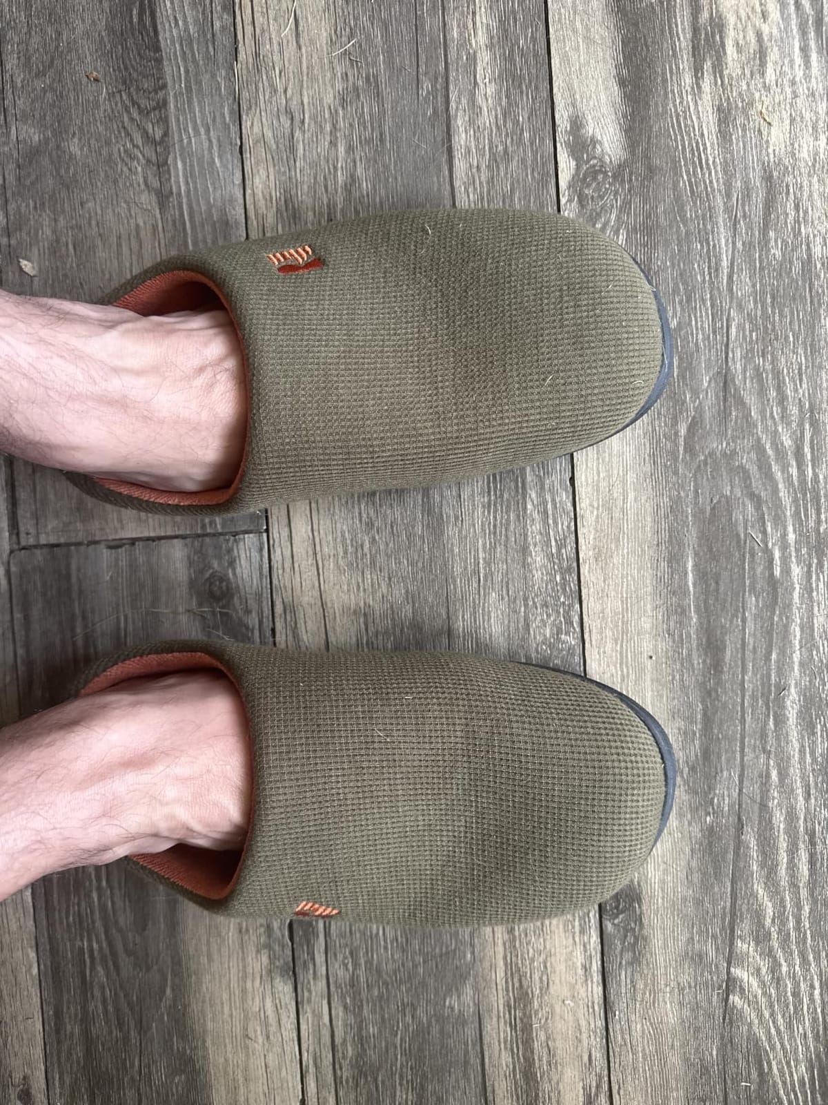 RockDove Men's Original Two-Tone Memory Foam Slipper customer photo 1