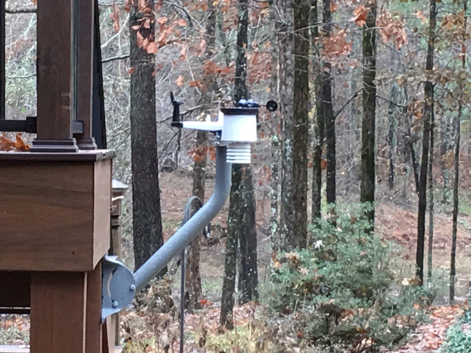 Ambient Weather WS-2902 WiFi Smart Weather Station | With Wi-Fi Remote Monitoring and Alerts customer photo 1