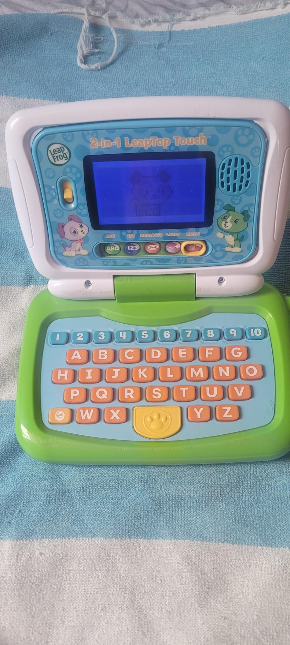 LeapFrog 2-in-1 LeapTop Touch, Pink customer photo 2