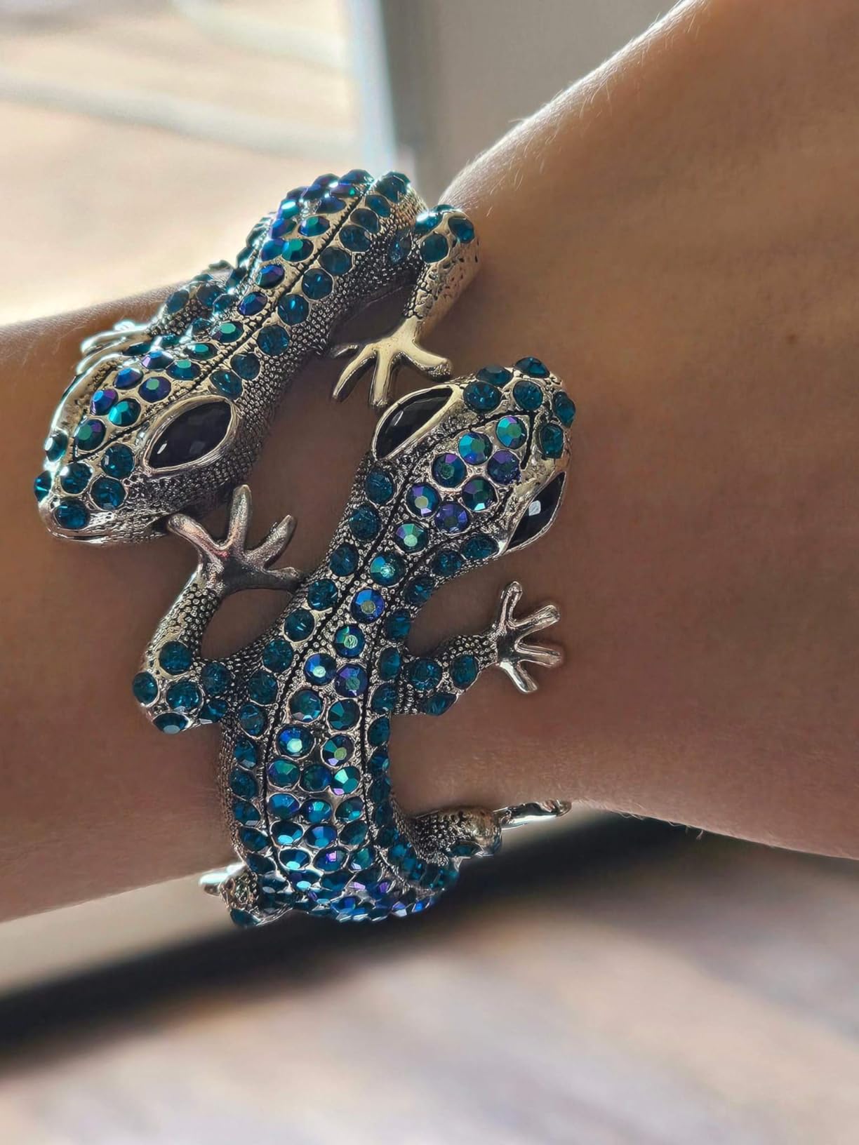 Women's Twin Gecko Lizard Hinged Bangle Bracelet Fit Wrist Size 6-3/4 To 7-1/2 Inch - Lead & Nickle Free - Halloween Costome Accessories Jewelry for Women customer photo 1