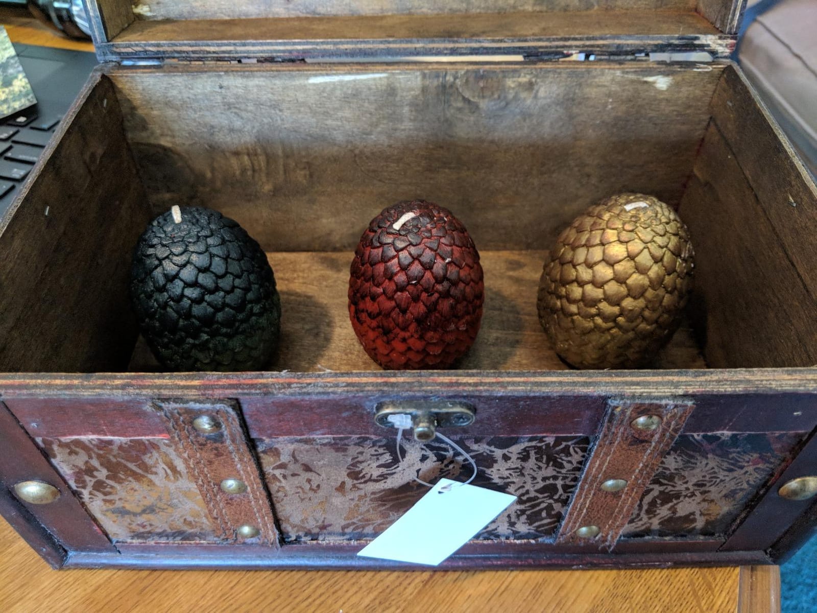 Game of Thrones Dragon Egg Replica Candles, Set of 3 - Officially Licensed Merchandise - Gift for GoT, House of The Dragon, Iron Flame, Romantasy Book Fans customer photo 2