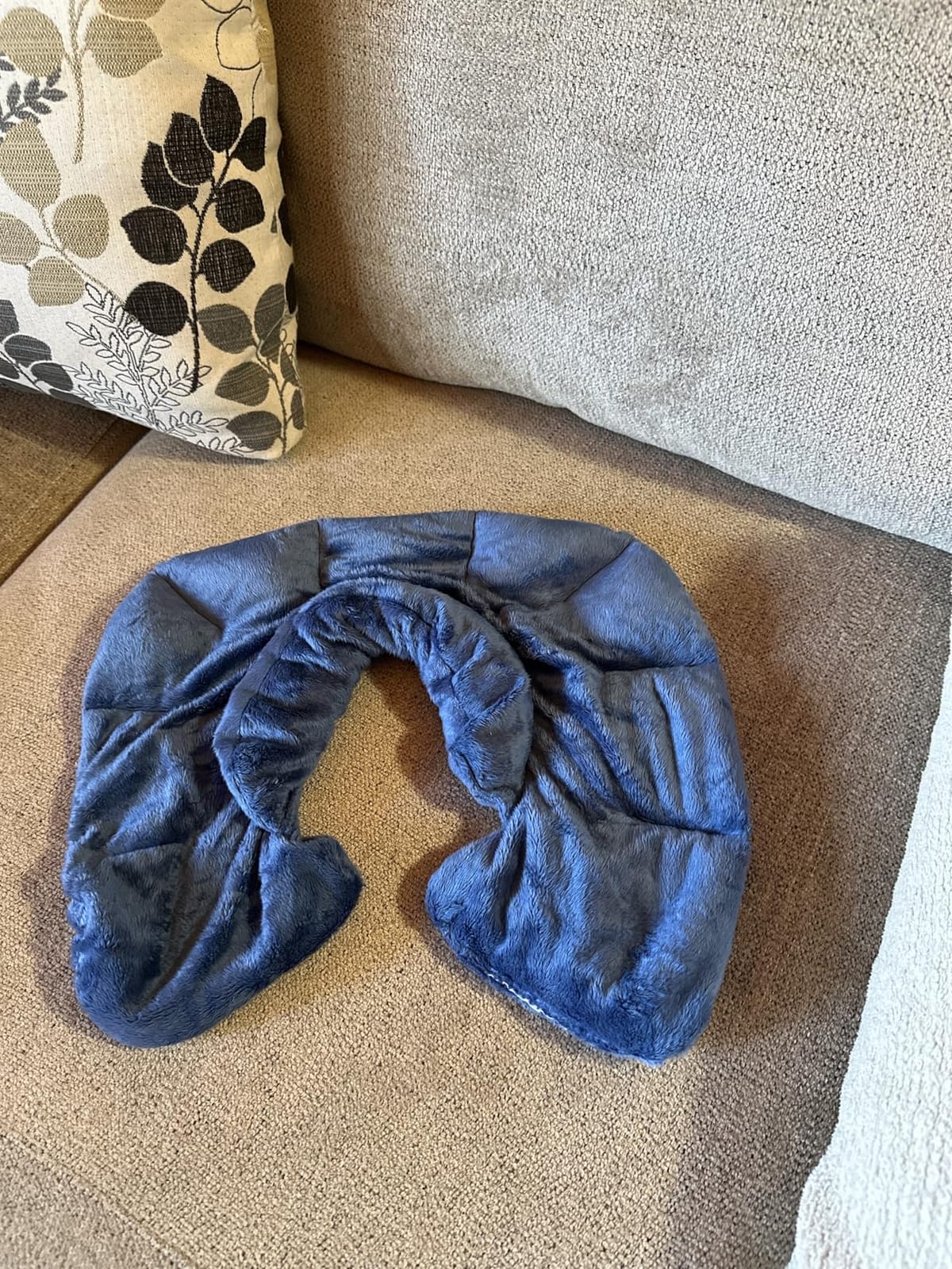 Sharper Image Heated Neck & Shoulder Wrap - Microwavable Warm & Cooling Plush Pad, Scented Aromatherapy customer photo 1