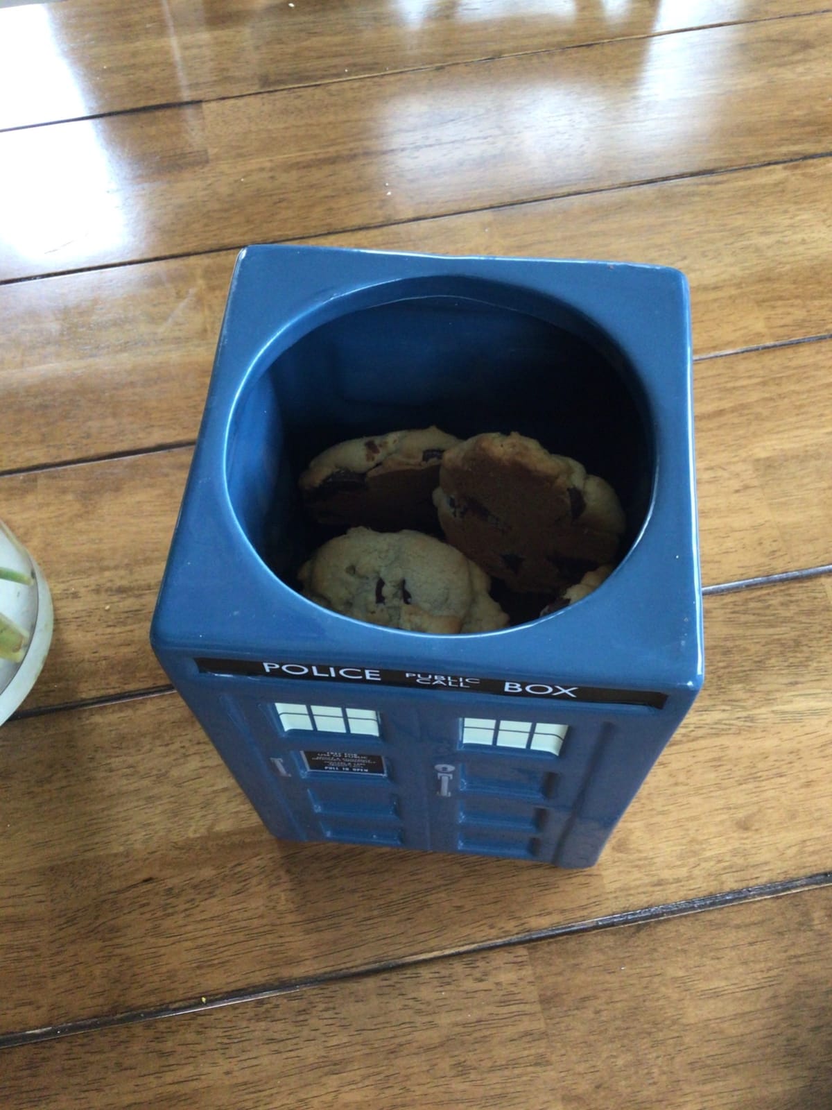 Doctor Who Tardis Ceramic Cookie Jar, 10