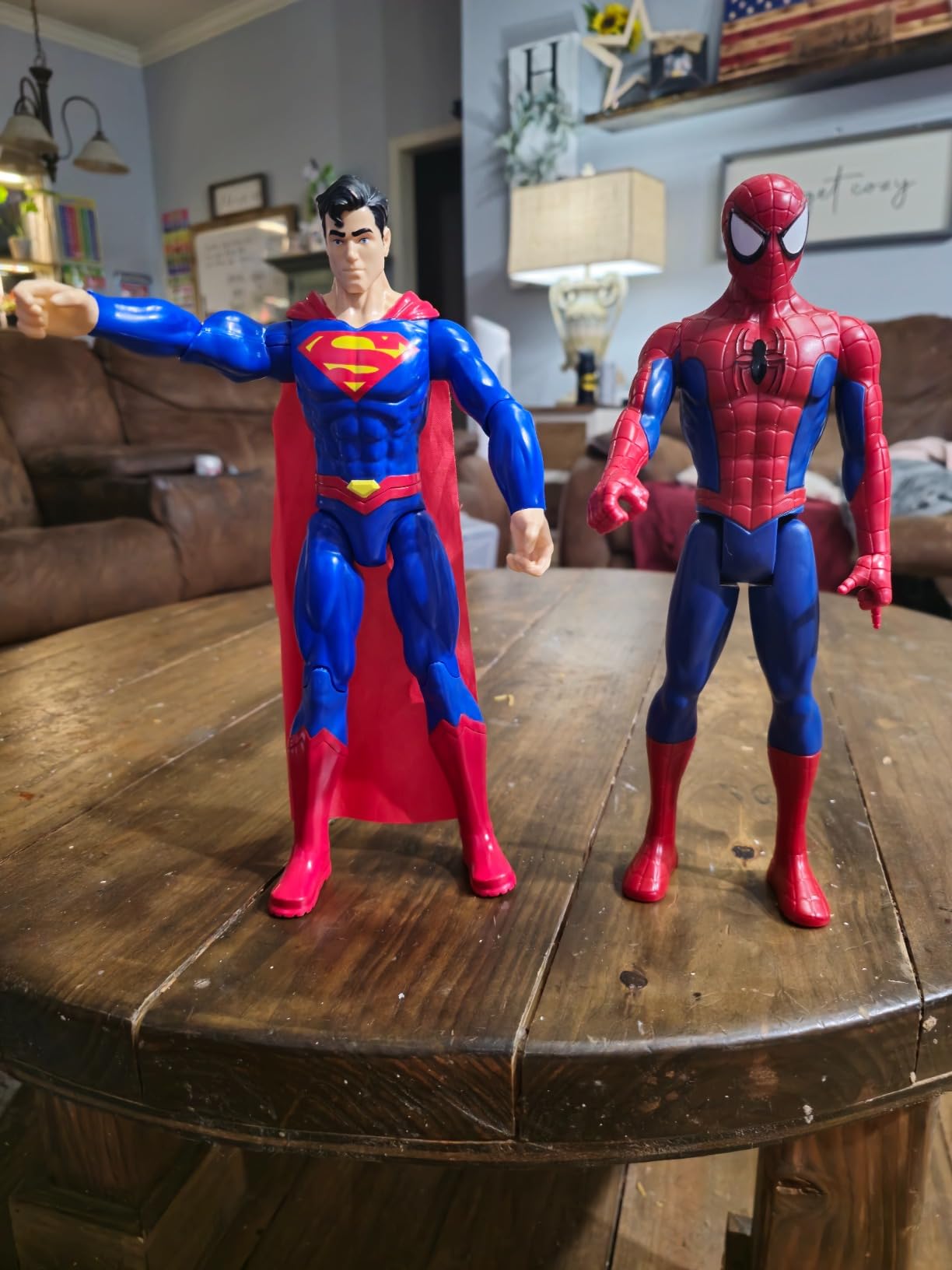 DC Comics Superman Action Figure, 12-Inch Collectible Toy | 11 Points of Articulation, Cloth Cape customer photo 2