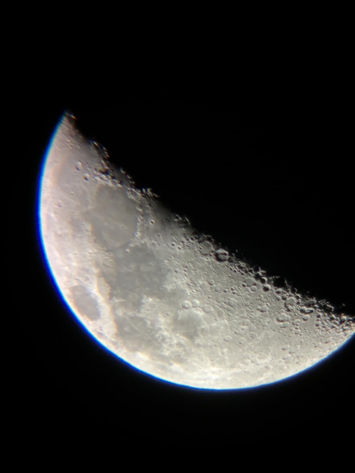 NASA Lunar Telescope for Kids - 90x Magnification, Includes Two Eyepieces, Tabletop Tripod, and Finder Scope- Kids Telescope for Astronomy Beginners, Space Toys, NASA Gifts (Amazon Exclusive) customer photo 1