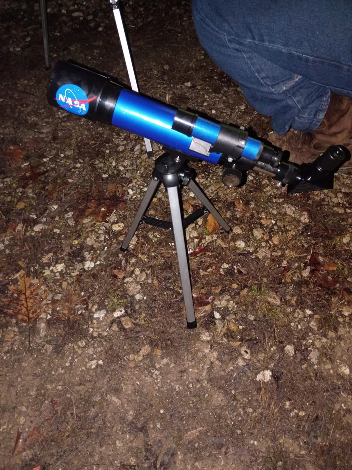 NASA Lunar Telescope for Kids - 90x Magnification, Includes Two Eyepieces, Tabletop Tripod, and Finder Scope- Kids Telescope for Astronomy Beginners, Space Toys, NASA Gifts (Amazon Exclusive) customer photo 2