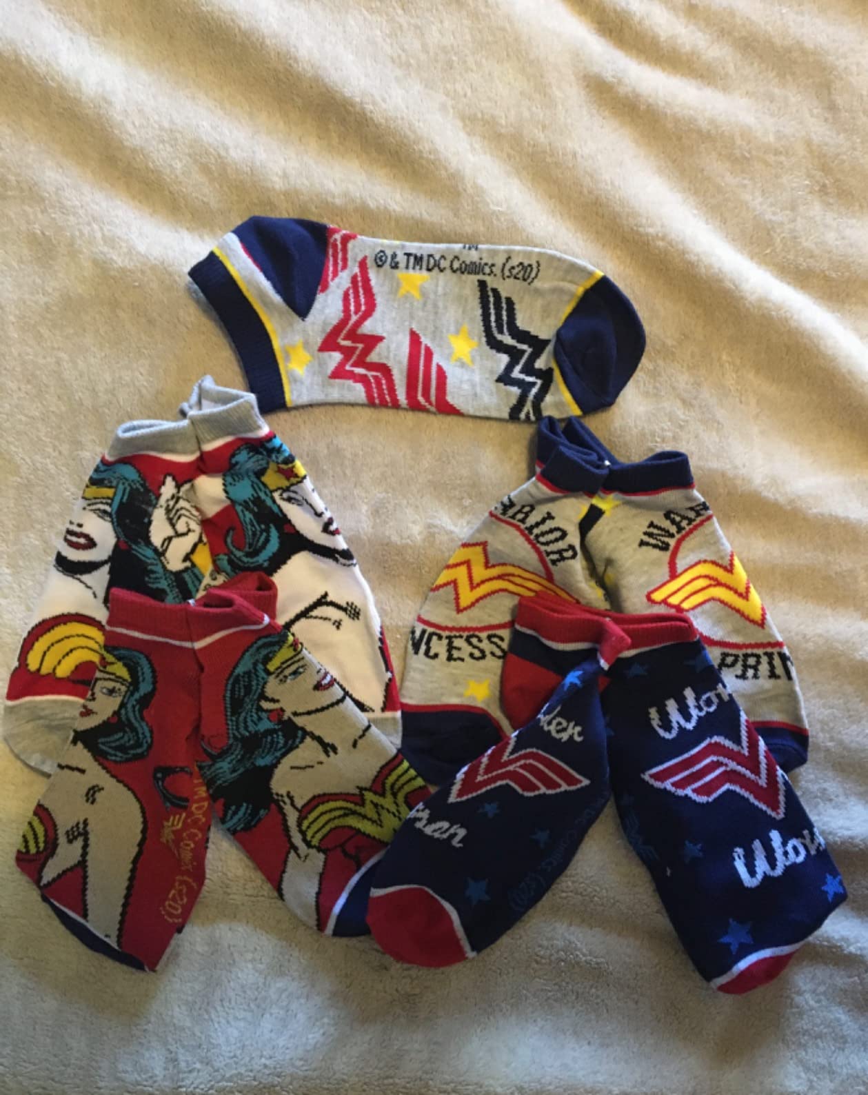 Bioworld Wonder Woman Ankle Socks 5-Pack for Women customer photo 1