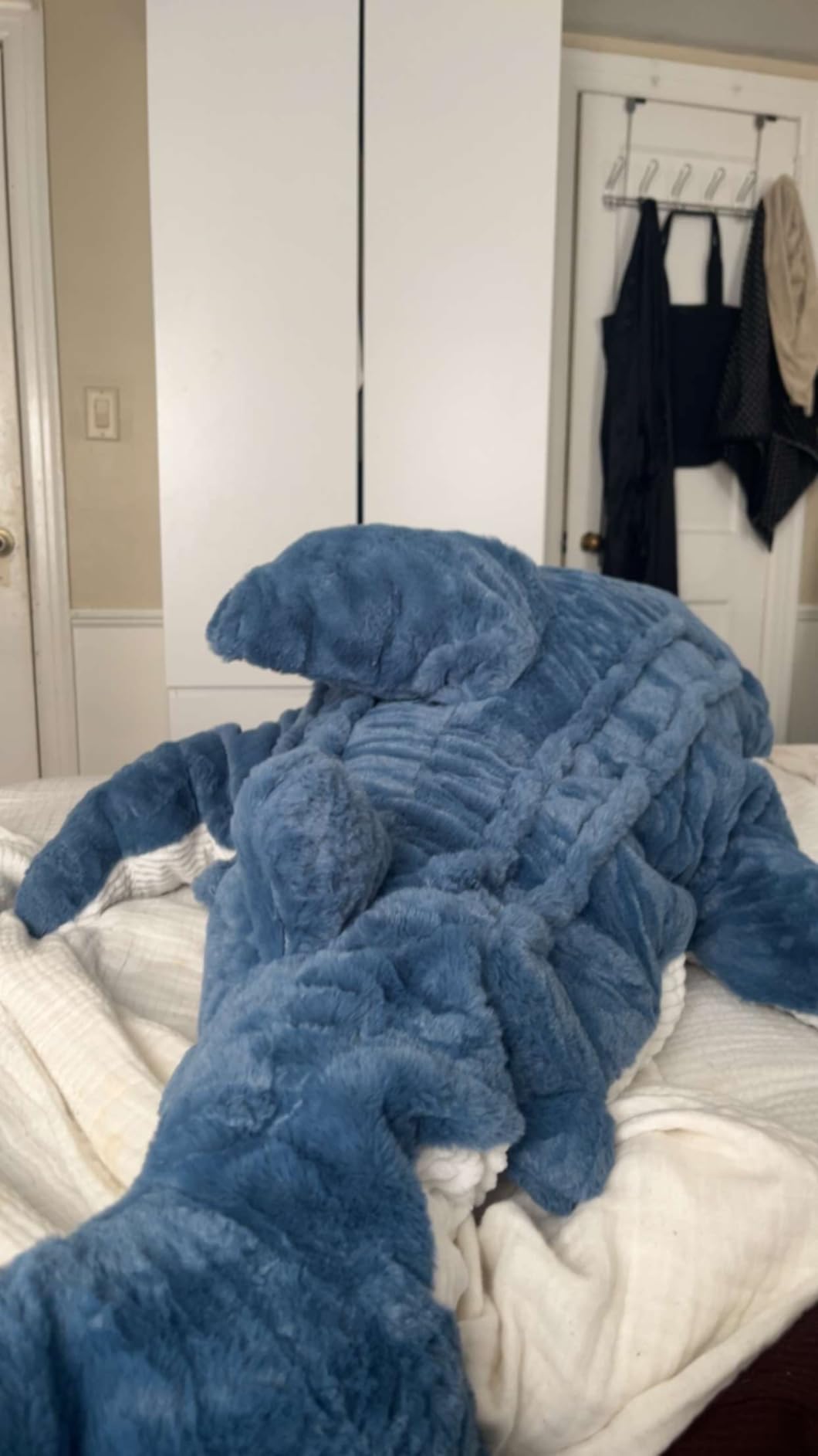 Tezituor 24 Inch Narwhal Stuffed Animal, Hugging Soft Ocean Narwhal Pillow Gift for Girls Kids customer photo 2