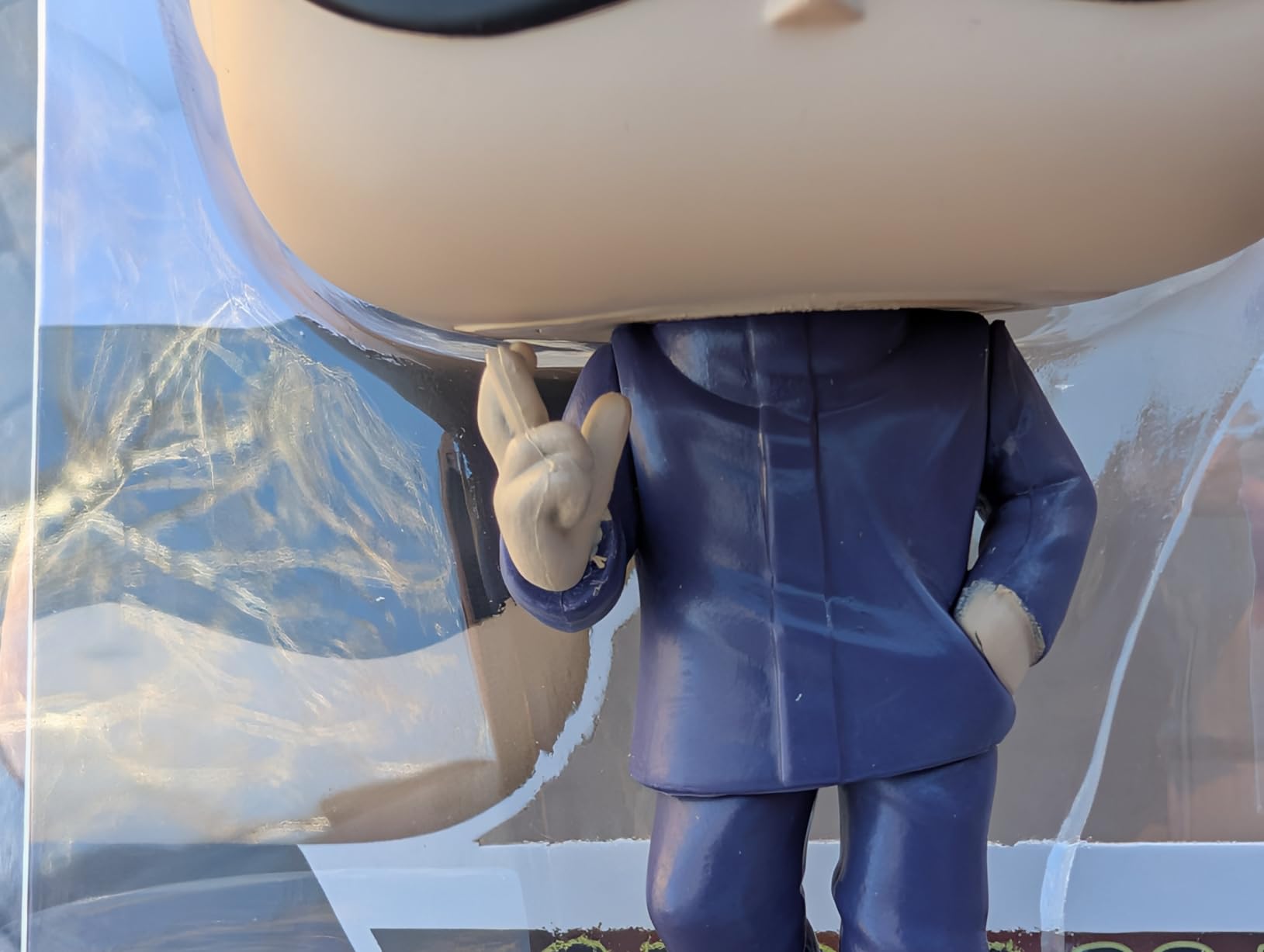 Funko POP! Animation: Jujutsu Kaisen (JJK) - Gojo | Official Anime Merch - Collectable Vinyl Figurine for Shelf Display - Birthday Gift Idea for Fans and Collectors customer photo 1