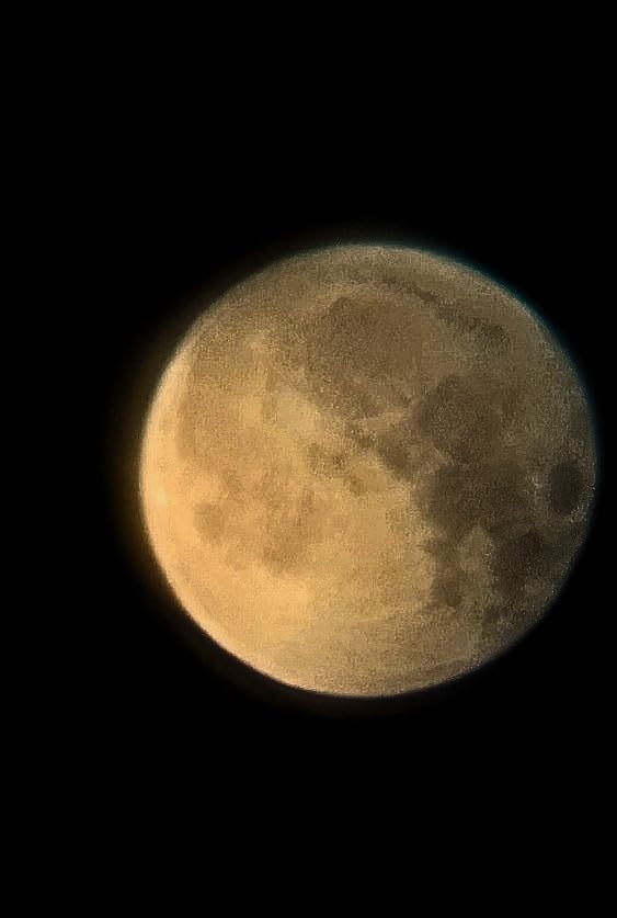 Koolpte Telescope for Adults & Beginner Astronomers - 80mm Aperture 600mm Fully Multi-Coated High Transmission Coatings with AZ Mount Tripod Phone Adapter, Carrying Bag, Wireless Control. customer photo 2