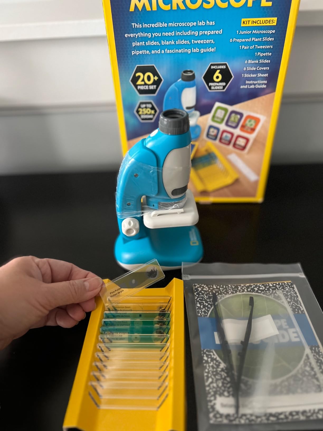 National Geographic Microscope for Kids with Up to 400x Magnification | Prepared and Blank Slides, Rock and Mineral Specimens, Easy-to-Use Science Kit, STEM Project Toy, Ages 6+ customer photo 2