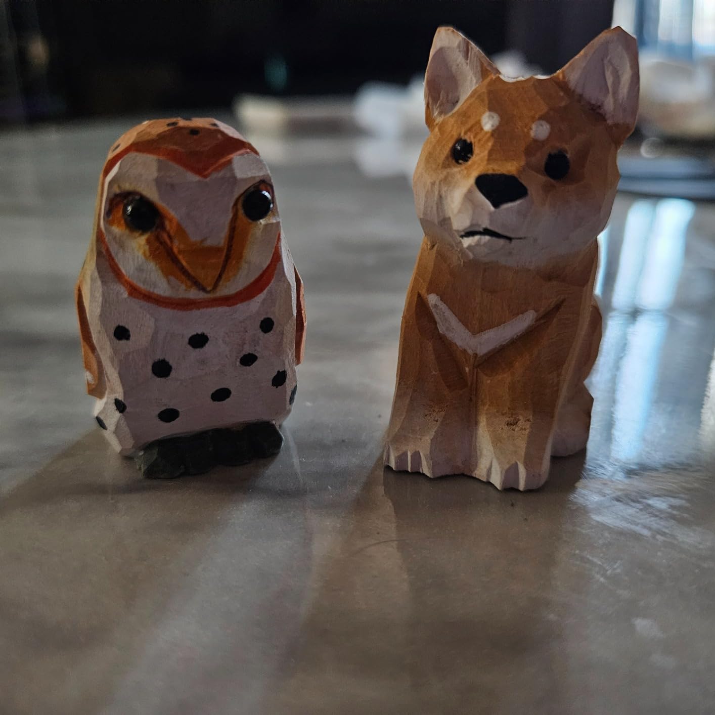 Selsela Hand-Carved Great Horned Owl Figurine - Miniature Wooden Tiger Owl Statue, Art Carving Decor Miniature Animal, Wildlife Bird Sculpture, Rustic Home Decor, Cake Topper & Collectible Gift customer photo 2