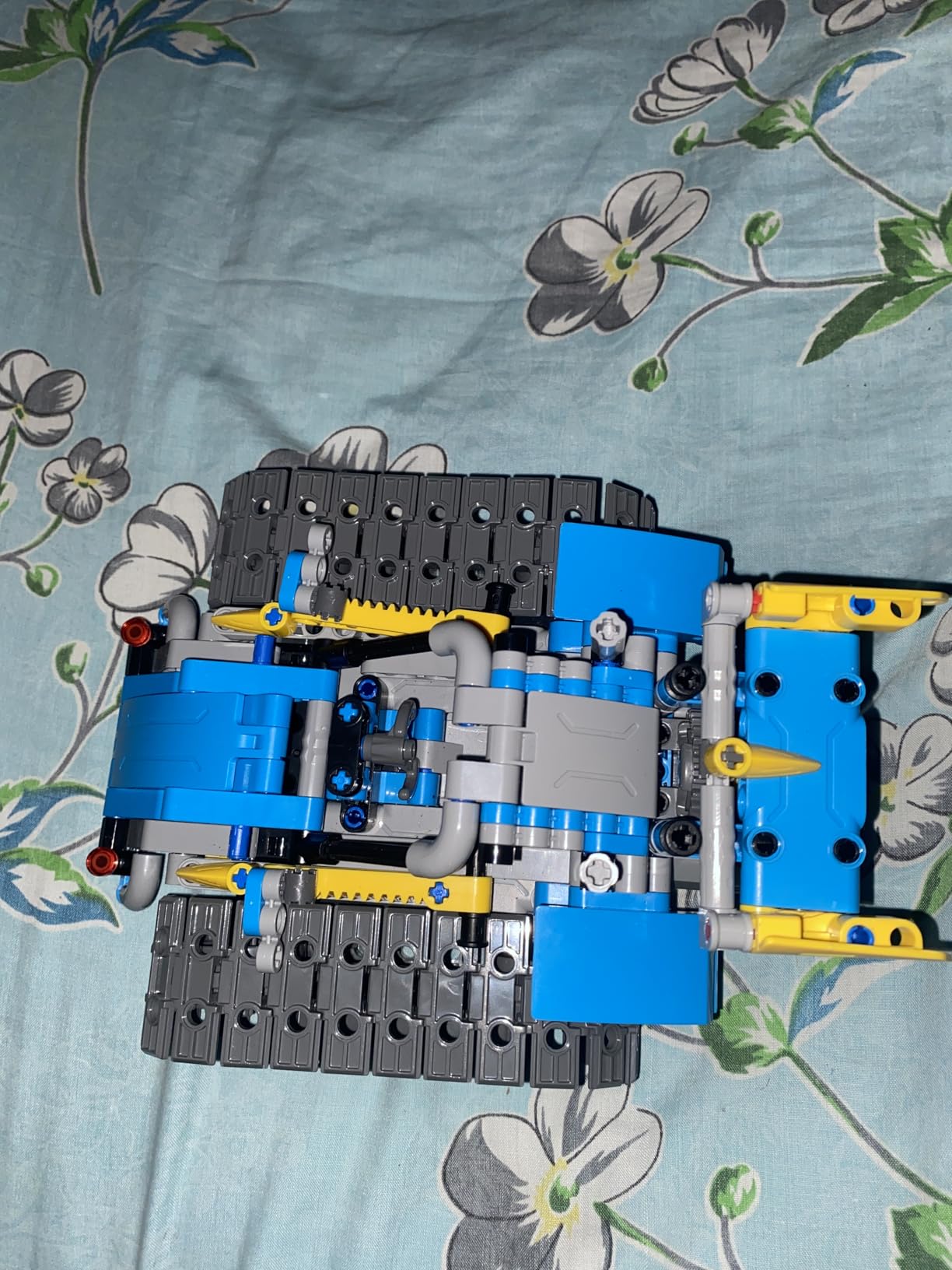 STEM Robot Building Kit with Remote Control, Coding Robotic Set, App-Controlled 5-in-1 Models, 488 Pieces customer photo 2
