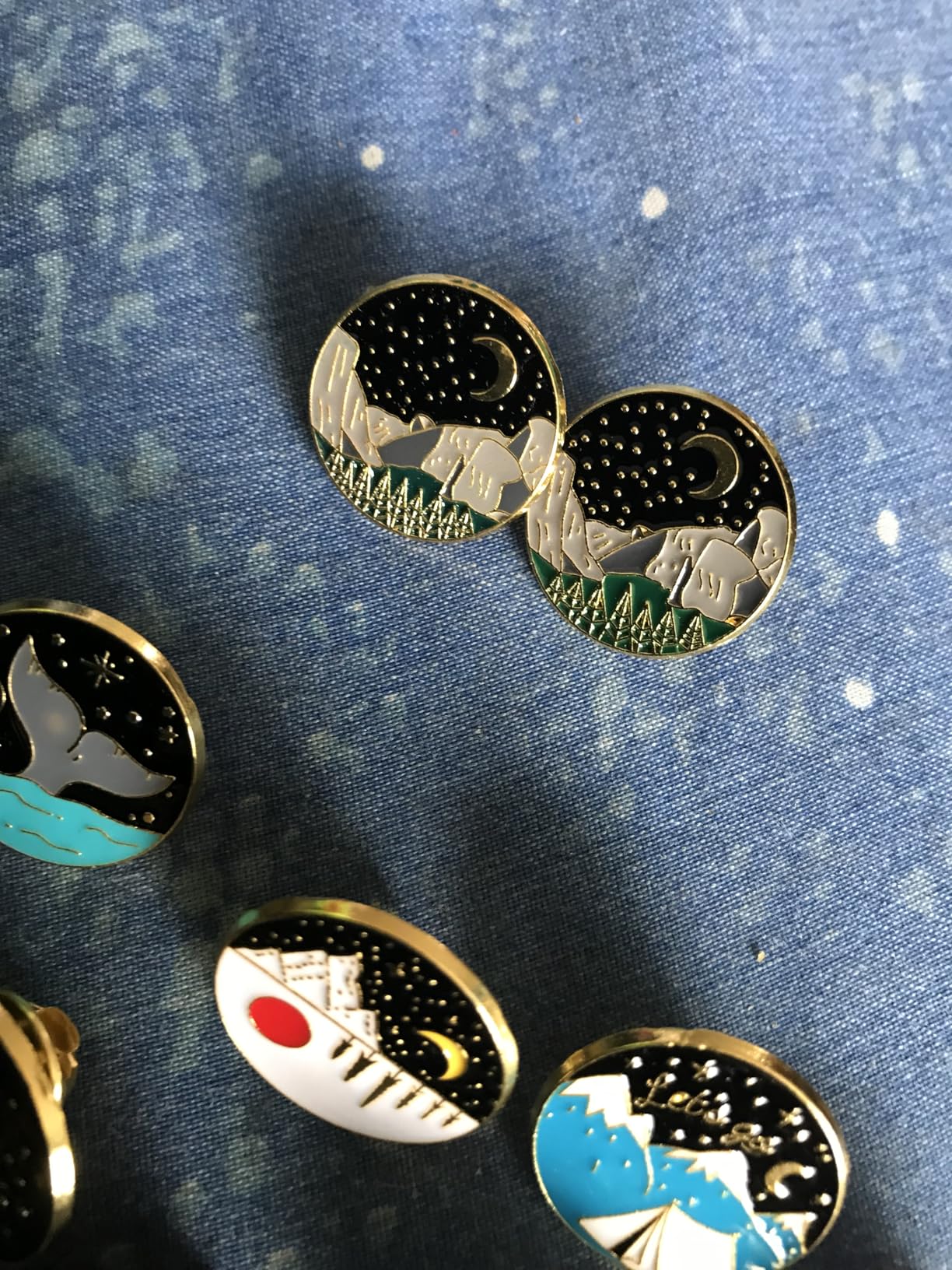BBTO 20 Pieces Camping Enamel Pins Outdoor Backpack Pins Bulk Nature Adventure Lapel Pin for Jackets Hats Bags Camping Adventure Birthday Party Decorations Gift Supplies Decor Accessories customer photo 1