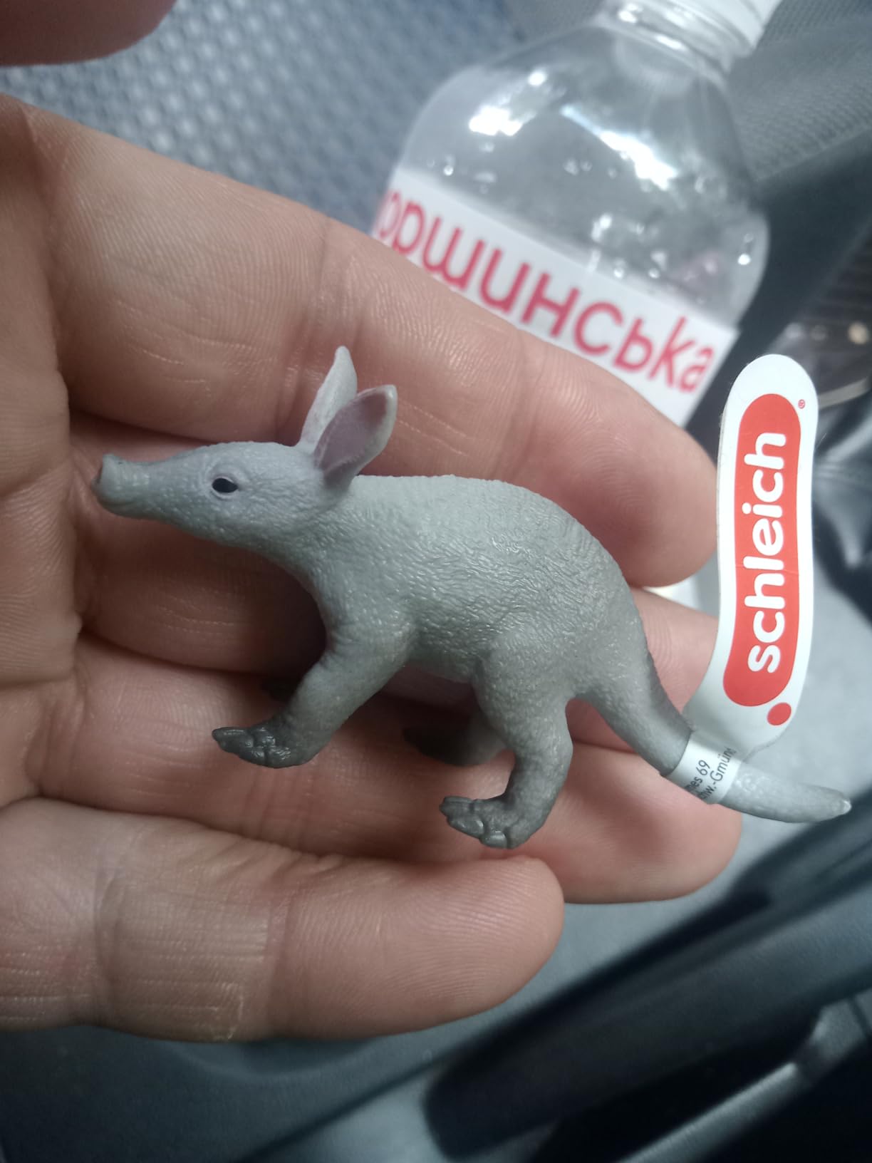 Schleich Wild Life - Wild Animal Safari Toys for Kids and Toddlers, Aardvark Toy Figurine, Ages 3+ customer photo 1