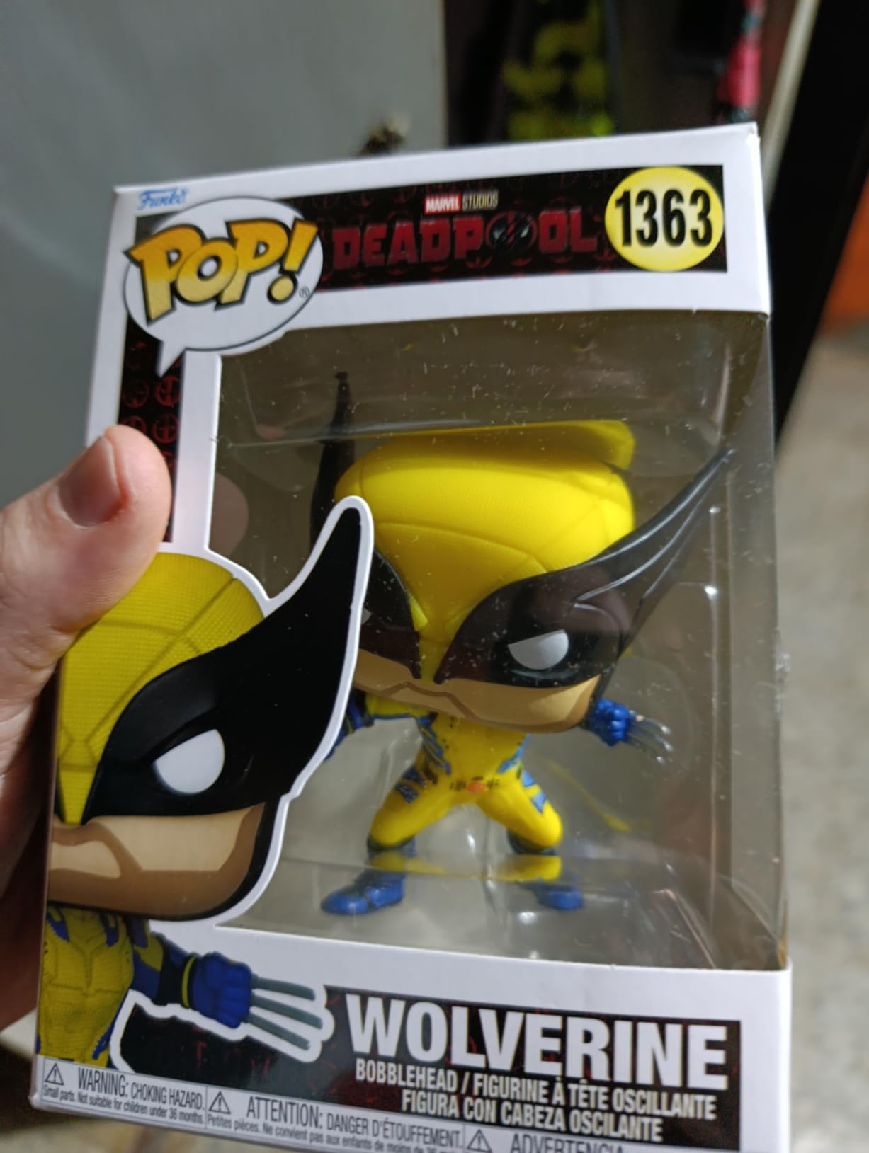 Funko POP! Marvel: Deadpool & Wolverine - Wolverine | Official Superheroes Merch - Collectable Vinyl Figurine for Shelf Display - Birthday Gift Idea for Fans and Collectors customer photo 2