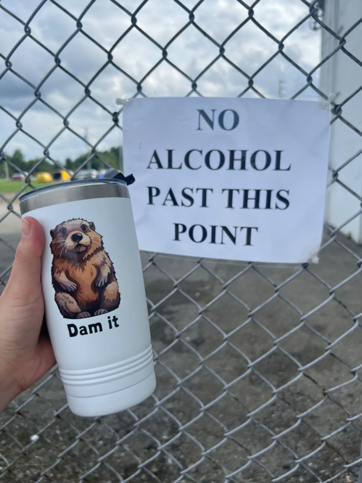 Onebttl Beaver Gifts for Women Men Teens Canadians, Funny Beaver Tumbler for Beaver Lovers, 20 oz Insulated Stainless Steel Tumbler - Beaver Dam It customer photo 2