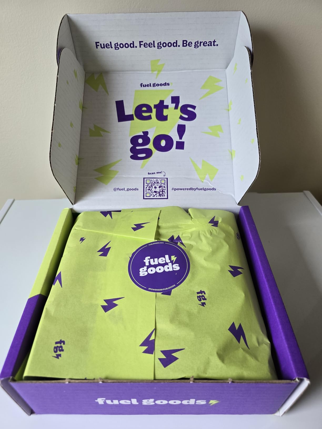 The RunnerBox by Fuel Goods - Best Running Gift Box for Women and Men, 10-12 Runner Essentials for Training, Recovery, and Race Day; Marathon Gifts customer photo 2