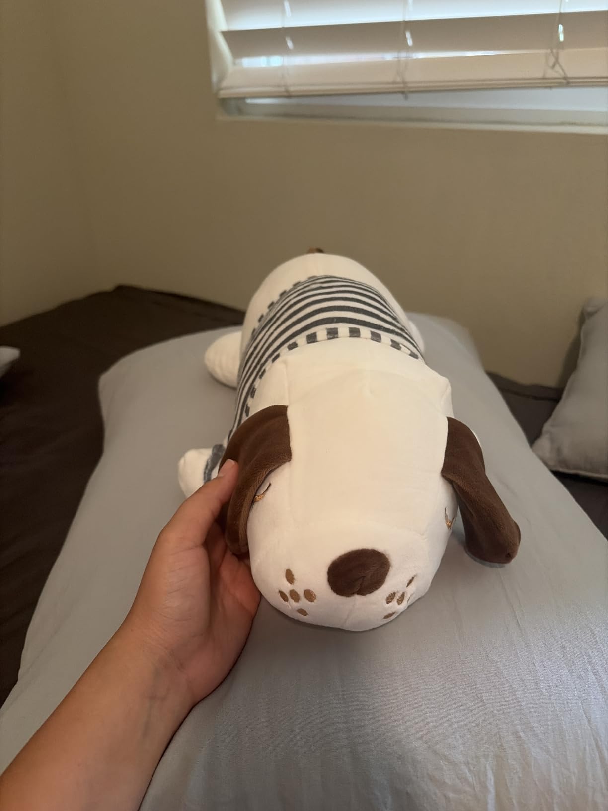 Niuniu Daddy Yak Weighted Stuffed Animals, Plush Pillow for Kids and Adults | 20 in 3.3 lbs, Heavy sensory lap pad, lying body pillow for sleeping, machine wash, huggable gift, cute plushies customer photo 2