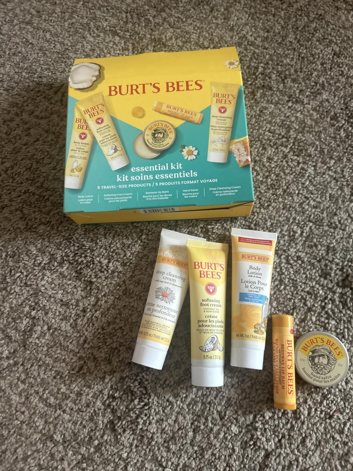 Burt's Bees Essentials Kit Gift Set, 5 Travel Size Products | Deep Cleansing Cream, Hand Salve, Body Lotion, Foot Cream and Original Lip Balm, Skin Care Essentials customer photo 2