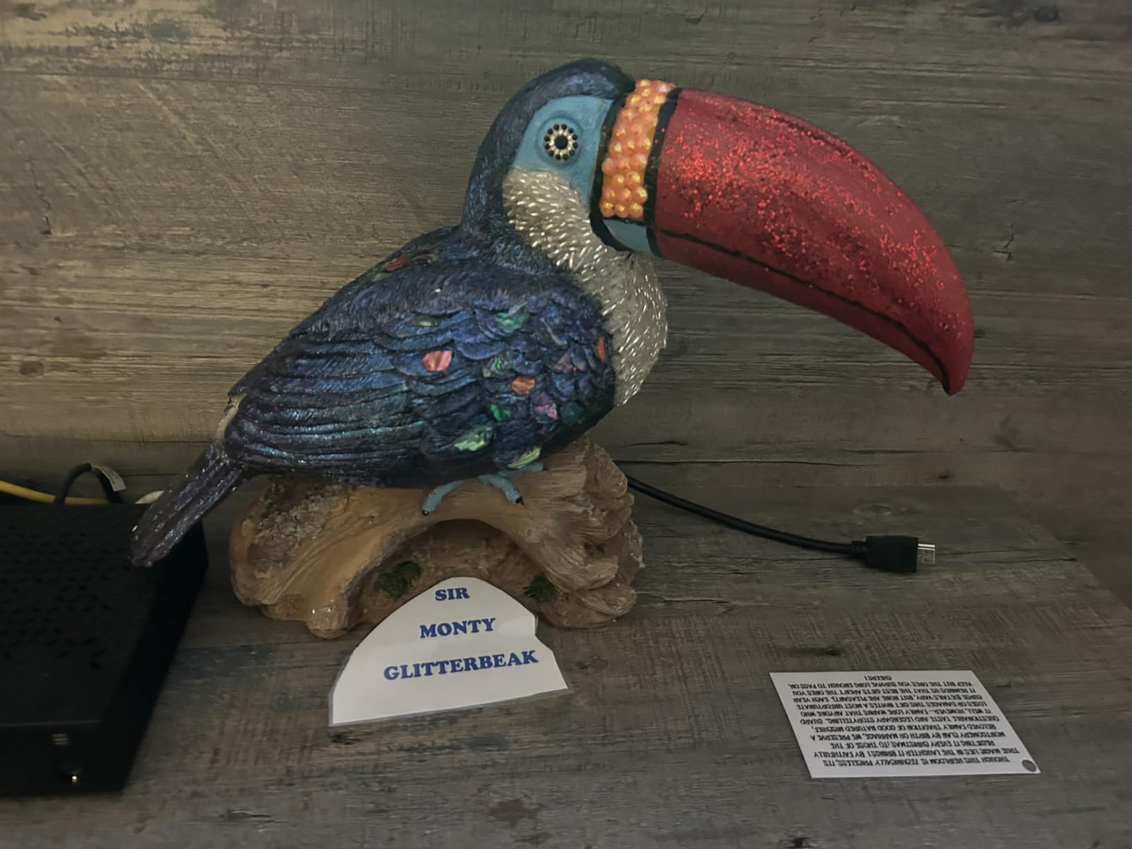 Elenon Funny Red Toucan Garden Statue, 14