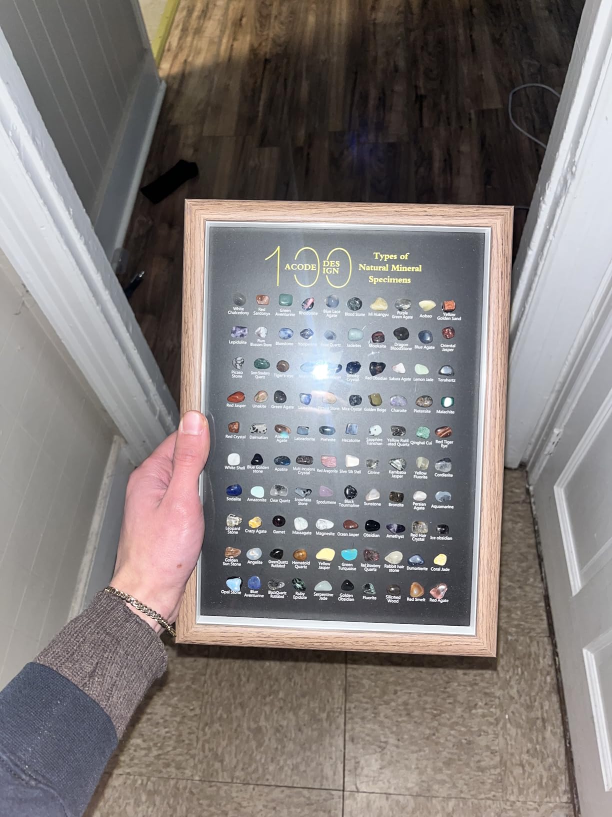 ACODE Natural Mineral Specimen Shadow Box, Geology Collection Display Case, Home Decor Wall Art Tabletop Display with Real Rocks Crystals, Gift for Birthday Christmas Housewarming Children's Day customer photo 2