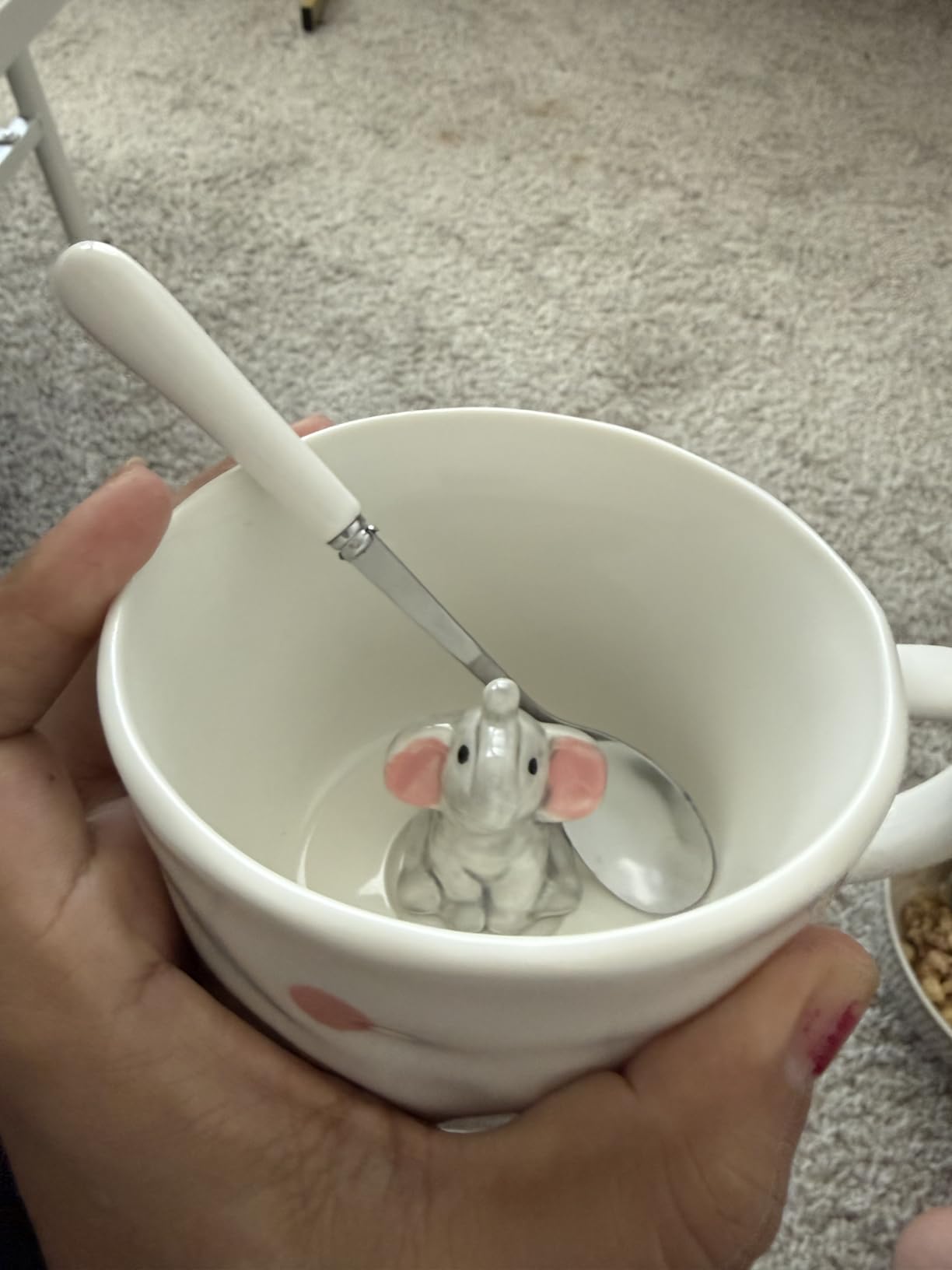 White Elephant Gifts for Women Cute Elephant Mug with 3D elephant Inside Kawaii Ceramic Coffee Mug Tea Cup with Lid Spoon Friendship Birthday Christmas Gifts for Women Men Sisters Friend Coworkers customer photo 2