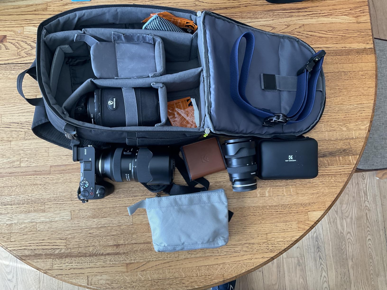 K&F CONCEPT Camera Backpack, Lightweight Camera Bag with Tripod Holder | Professional Bag for DSLR/SLR Mirrorless, with 14in Laptop Compartment & Rain Cover customer photo 1